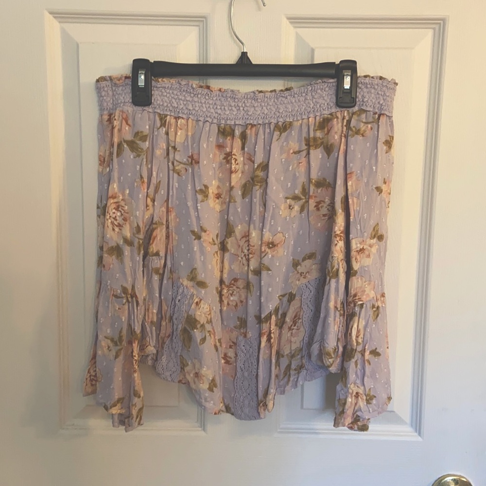 American Eagle off the shoulder purple floral blouse